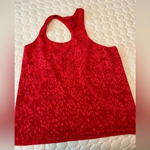 Swiftly lulu tank